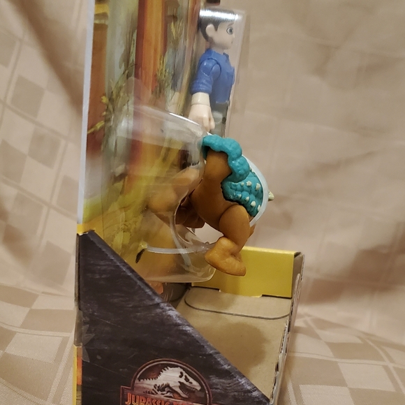 Jurassic World Camp Cretaceous Toy - Picture 4 of 6